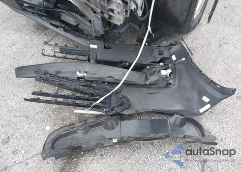 2021 Chevrolet Traverse Fwd Lt Cloth z USA, uszkodzony, nr VIN 1GNERGKW6MJ140051